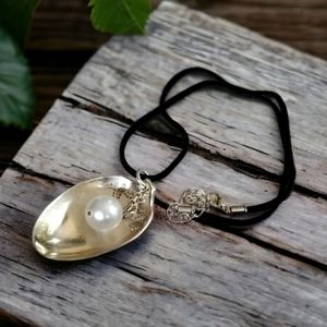 NWT Repurposed Hand Crafted Vintage Faux Pearl Spoon Necklace